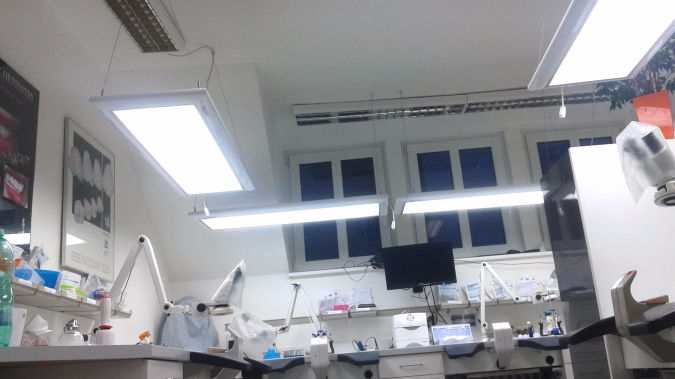 Osvětlení laboratoře